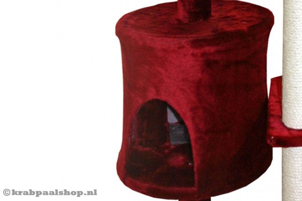 Met pluche huisje voor slapen en relaxen.